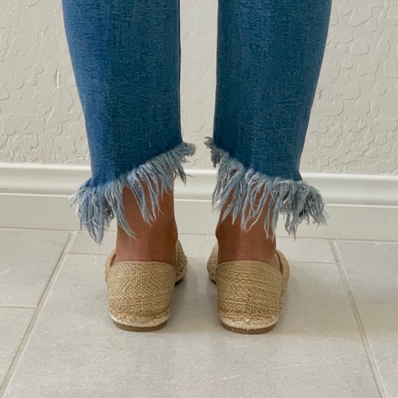 NIB Classic Tan Woven Espadrille Loafer Flat - Picture 4 of 7
